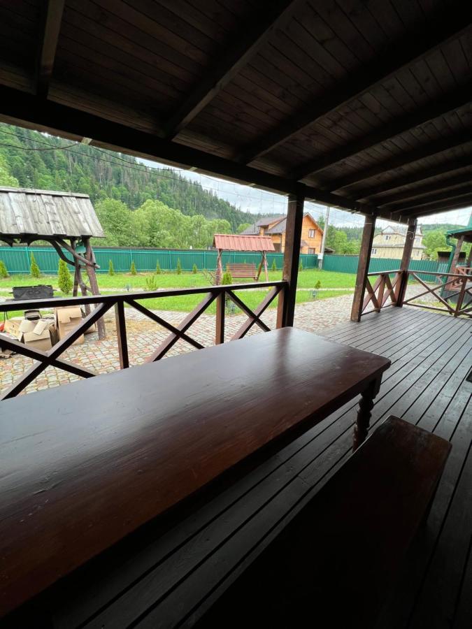 Veranda Mykulytschyn Exterior foto