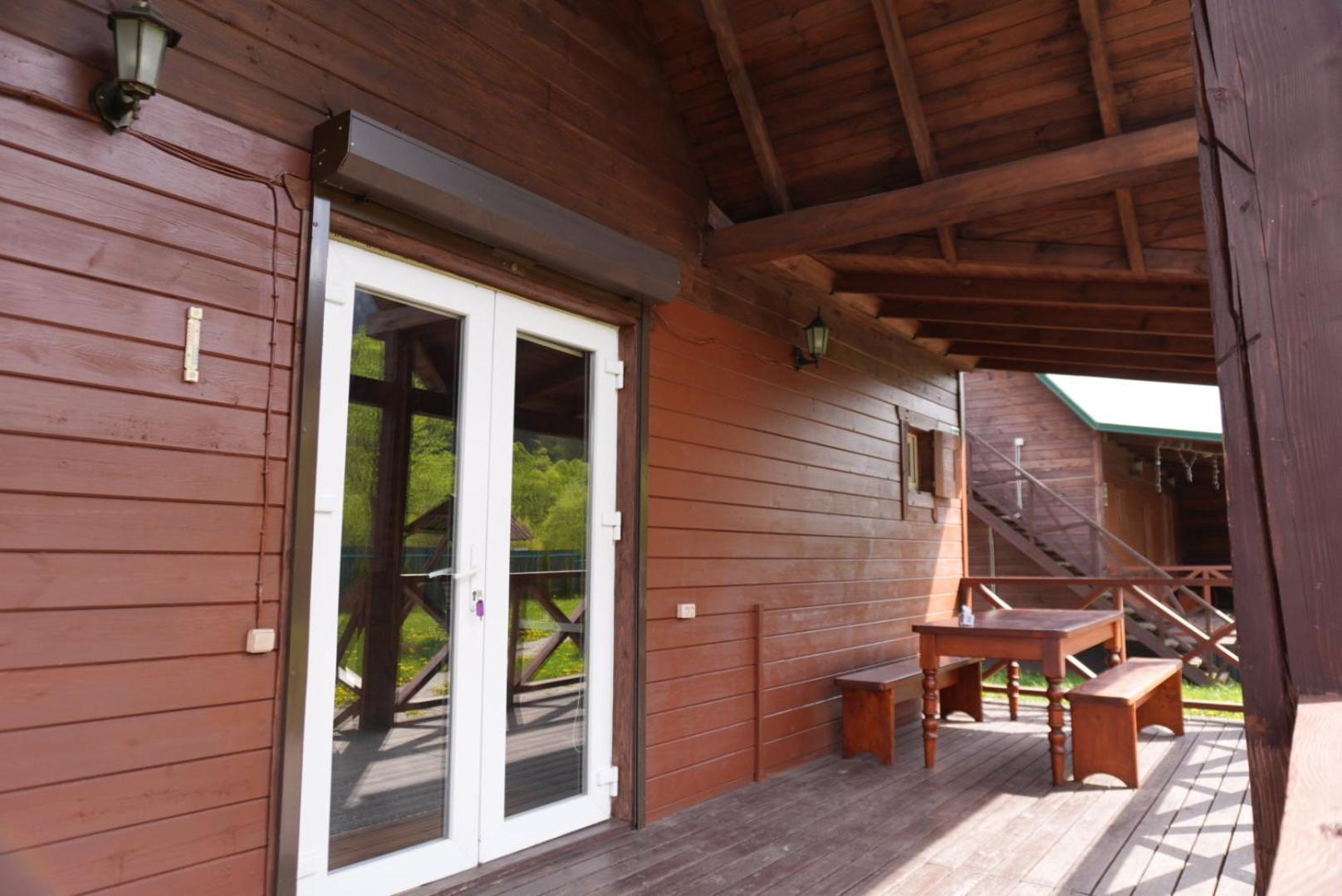 Veranda Mykulytschyn Exterior foto